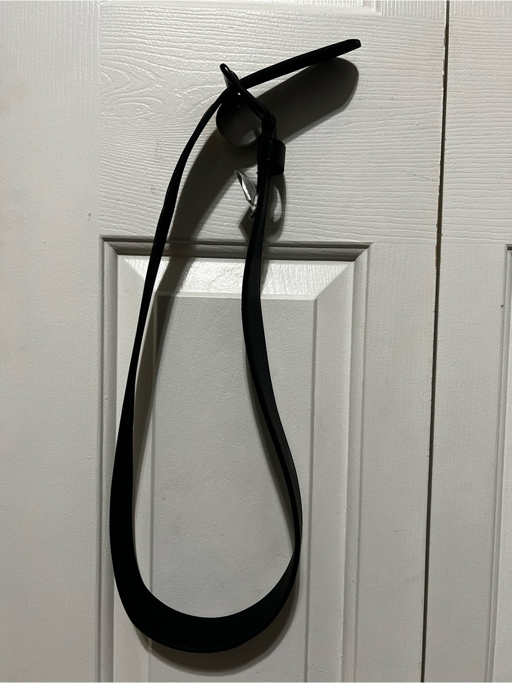 Old Navy size small Synthetic Leather. Mens Belt